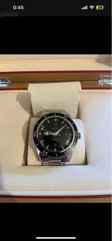 OMEGA 씨마스터 새상품
