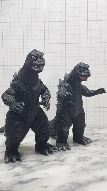 고질라 2체 세트