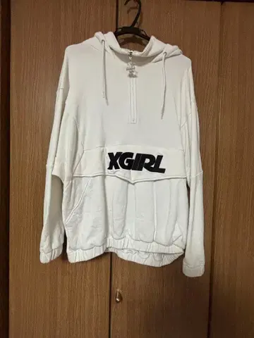 XGIRL x STARTER 콜라보 화이트 집업 후드티