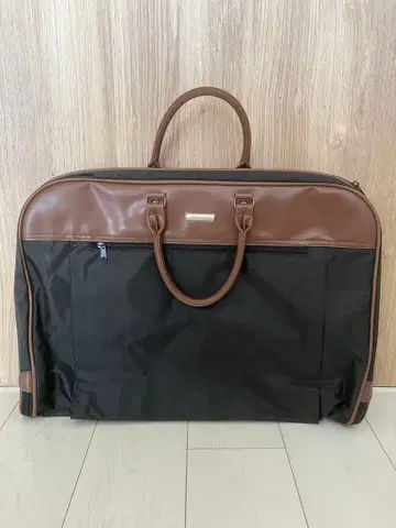 의류 백 비즈니스 백