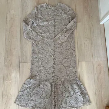 저널 스탠다드 그레이 레이스 롱 슬리브 드레스