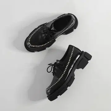 [컨디션 최상] MANA 스터드 레이스업 슈즈 (비쥬) 24.5cm