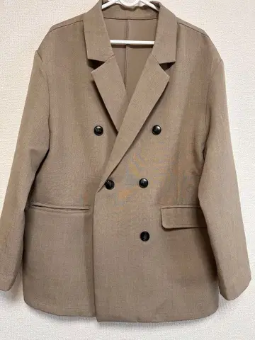 나나나모에 베이지 테일러드 자켓