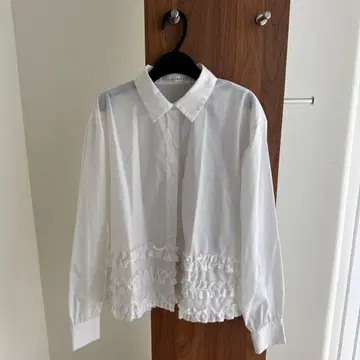 LiLiRena 화이트 프릴 긴팔 셔츠