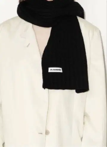 질샌더 머플러 블랙