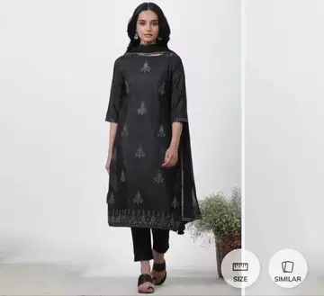 자수 장식 블랙 튜닉 5부 소매 사이즈 8