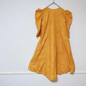 1점 오렌지 자수 프릴 소매 원피스 무릎 기장 원피스 귀여운