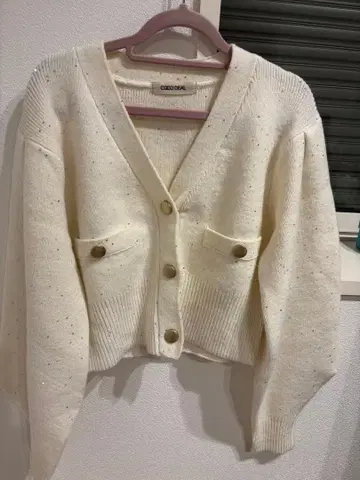 미사용 새상품! COCODEAL 스팽글 컴팩트 니트 가디건