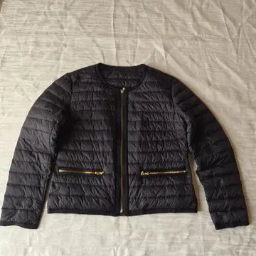 DOCLASSE 노카라 숏 다운 자켓 라이트 다운