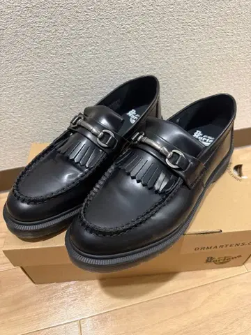 닥터마틴 로퍼 UK8