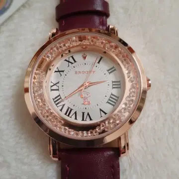 [ 배송비 포함 ] 스누피 손목시계