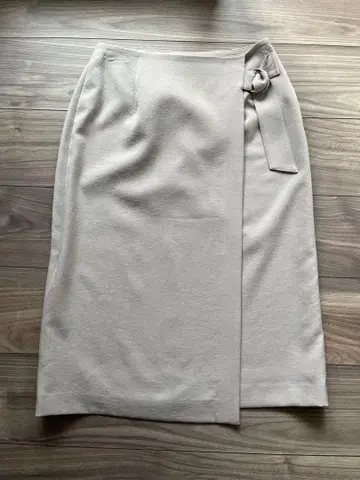 LAUTREAMONT (로트레아몽) 타이트 스커트 사이즈 38