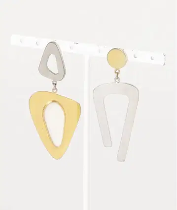 아쓰리드un3d. 포인트 컬러 아시메 피어스