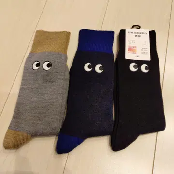 유니클로 아냐 하인드마치 삭스 세트