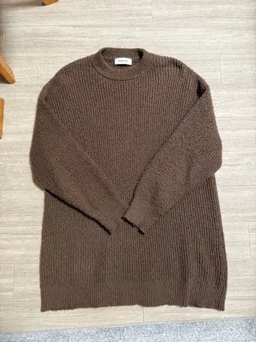 MONO-MART 브라운 리브 니트 스웨터