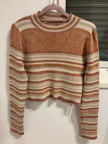 COCODEAL 오렌지 보더 무늬 니트
