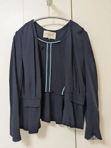 노카라 자켓 네이비 파랑 라인