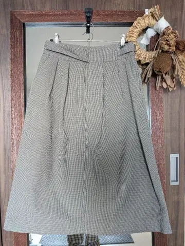 MHL MARGARET HOWEL 하운드투스 플레어 스커트