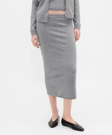 GAP 캐시미어 터치 스트레치 미디엄 스커트