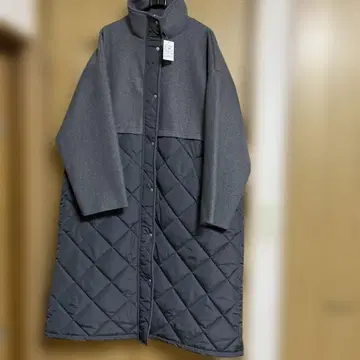 그레이 퀼팅 도킹 롱 코트