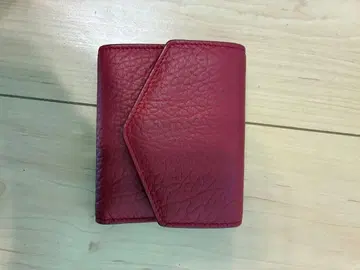 가죽 빨간색 3단 폴더형 지갑