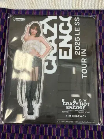 르세라핌 채원 popup 아크릴 스탠드 LE SSERAFIM