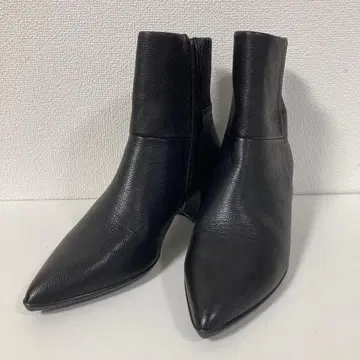 컨디션 최상 fitfit 블랙 가죽 스틸레토 부츠 힐 5cm