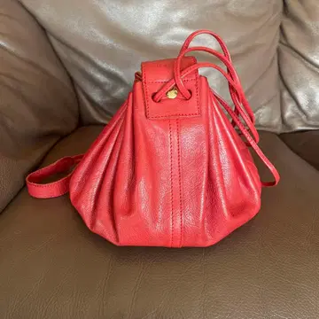 IL BISONTE 가죽 복조리형 숄더백 레드