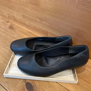 블랙 슬립온 펌프스 23.5cm 4E