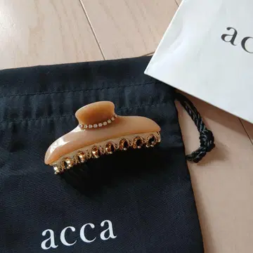 acca 베이지 헤어 클립