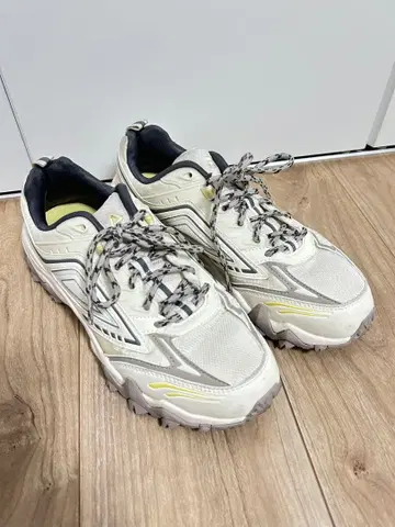 FILA 스니커즈 25.0cm