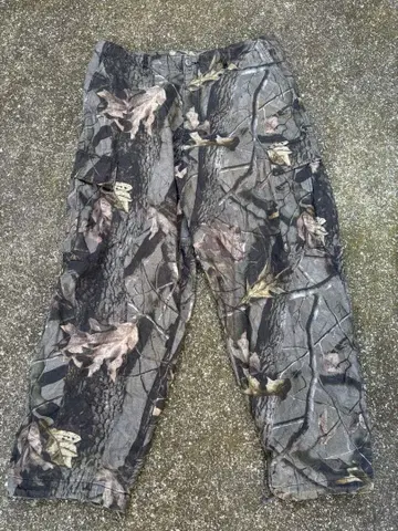 리얼트리 배기 팬츠