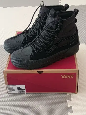 VANS Sk8-Hi Gore-Tex 26.5cm
