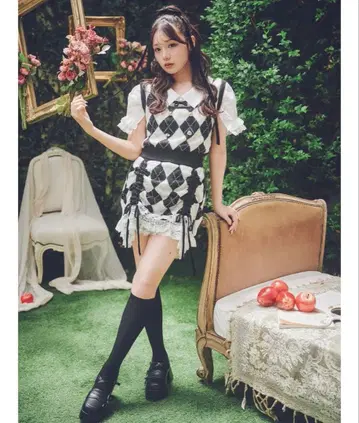 Me roir 미로와르 아가일 니트 스커트 베스트