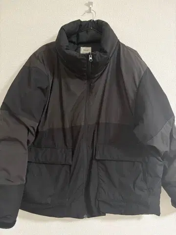 WHO'S WHO gallery 다운