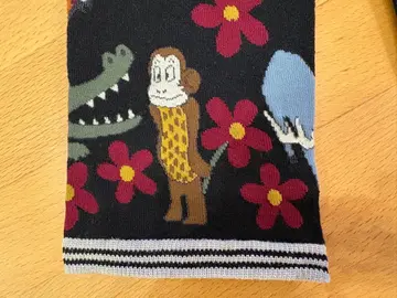 올레볼레 브라 알베로베로 새상품 7부 길이 동물과 꽃무늬의 블랙 레깅스