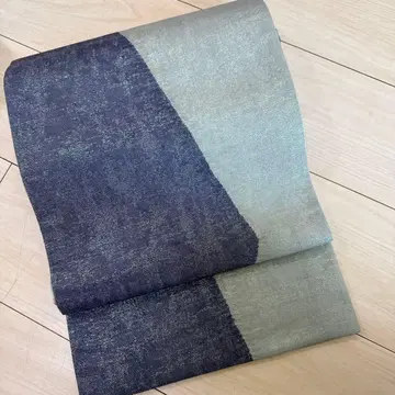 그레이와 네이비의 후쿠로 오비