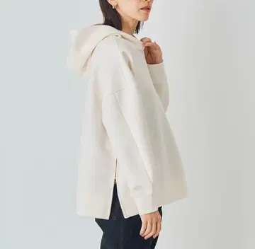 미사용 새상품 앙피로 사이드 ZIP 후드 후드티 아이보리