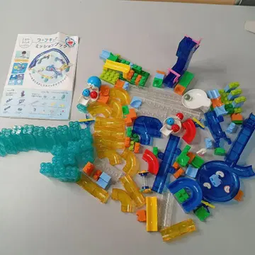 도라에몽 워프 키트 컬러풀한 블록