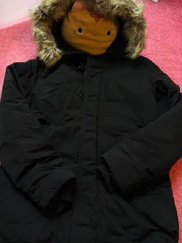 퍼 후드 블랙 다운 자켓