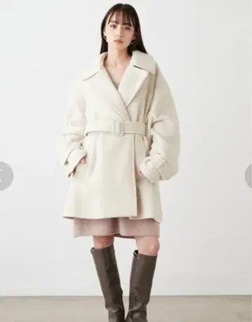 [ 새상품급 ] 스나이델 아이보리 울 코트 여성용