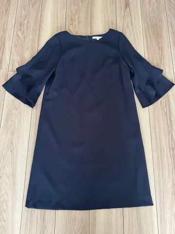 UNTITLED 다크 네이비 원피스 사이즈 2