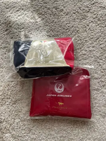 JAL 메종 키츠네 파우치