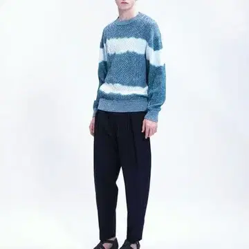 [ 새상품급 ] 타이다이 보더 케이블 니트 TOMORROWLAND