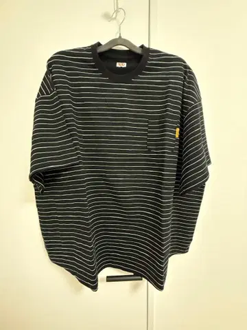 SEESEE x URBS 슈퍼 빅 라운드 보더 T L 사이즈