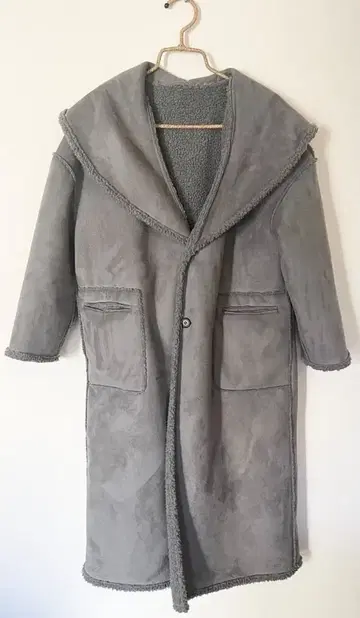 어반 리서치 리버서블 롱 코트 보아 무스탕 그레이 FREE