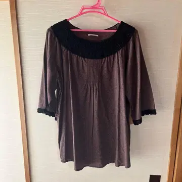 7부 소매 티셔츠 브라운