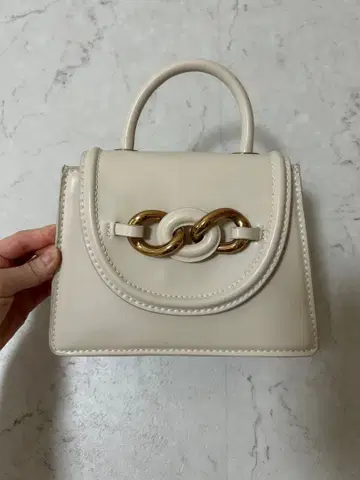 ZARA 숄더백 화이트