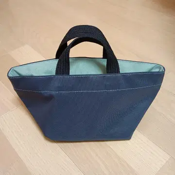 에르베샤 펠리에 토트 S