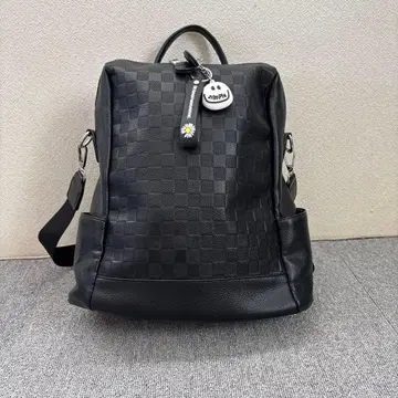 블랙 가죽 체크 무늬 백팩